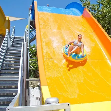 Semesteranläggning (resort) Side Mare & 5*