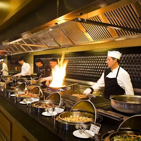 Resort Side Mare & 5*