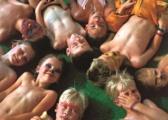 Side Mare & Complex 5*