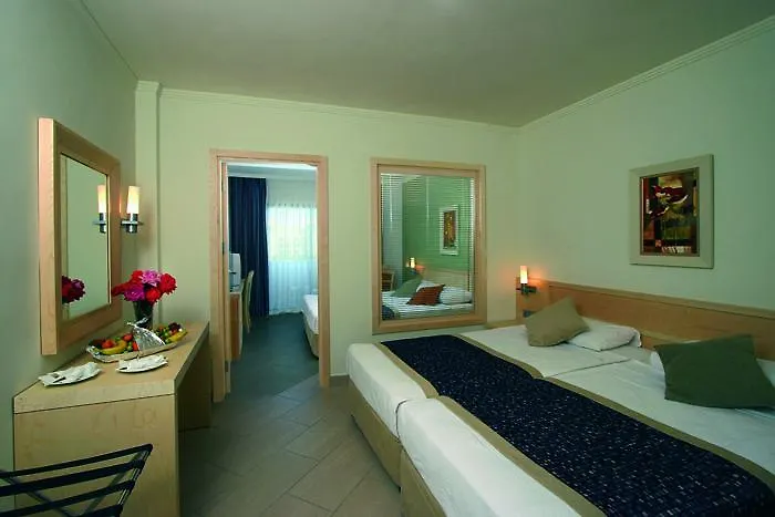 Complex Side Mare & Kumkoy